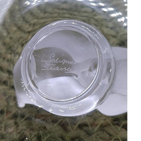 LALIQUE France Frosted Crystal Two Lovebirds Figurine SIgned On Clear Crystal Ba - Picture 4 of 4